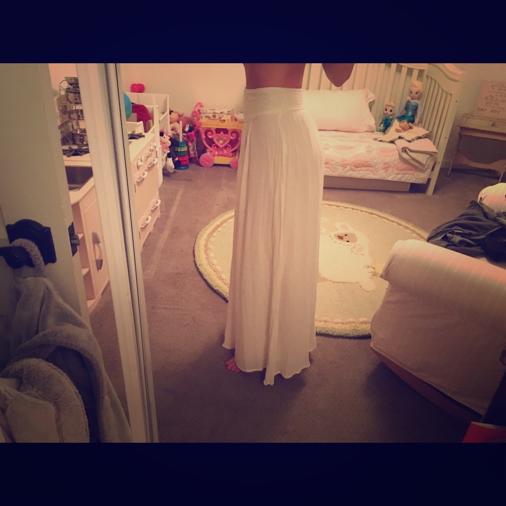 Ecote white high waist maxi skirt